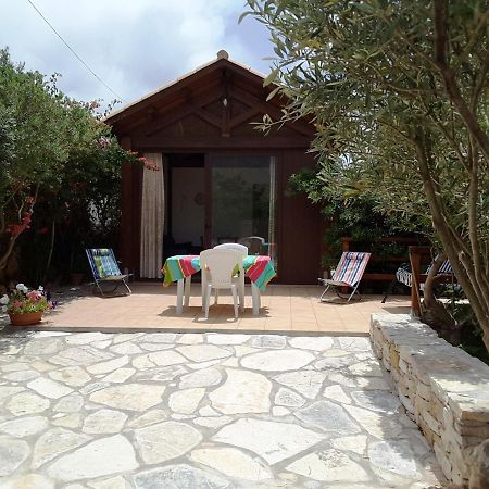 Il Rustico Di Pino Villa Custonaci Exterior photo
